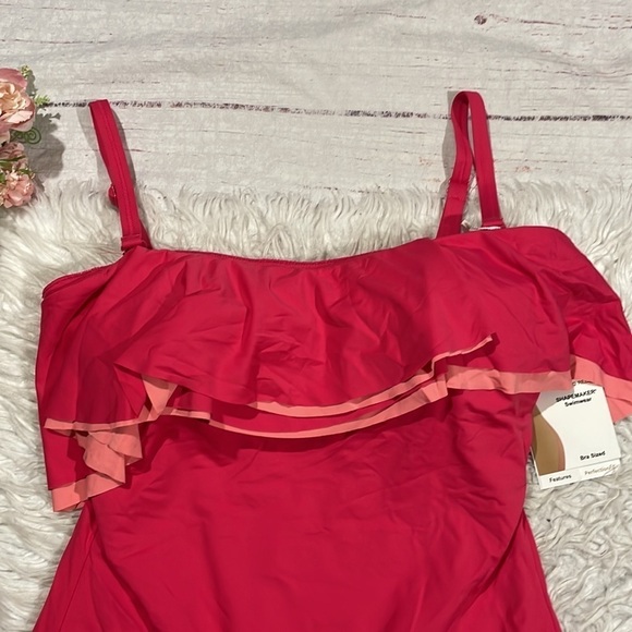 NWT Coco Reef HIBISCUS Contours Ruffled One-Piece Swimsuit - Picture 6 of 13